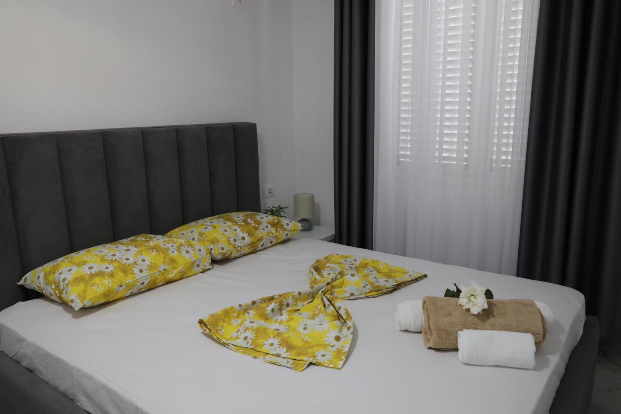 שקודר Rozafa Guest Room Center מראה חיצוני תמונה